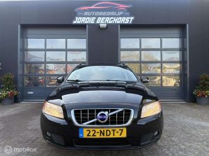 Volvo V70 2.0T Momentum, foto 2
