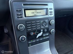 Volvo V70 2.0T Momentum, foto 12