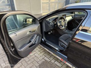 Mercedes-Benz GLA 180 Business Solution AMG, foto 9