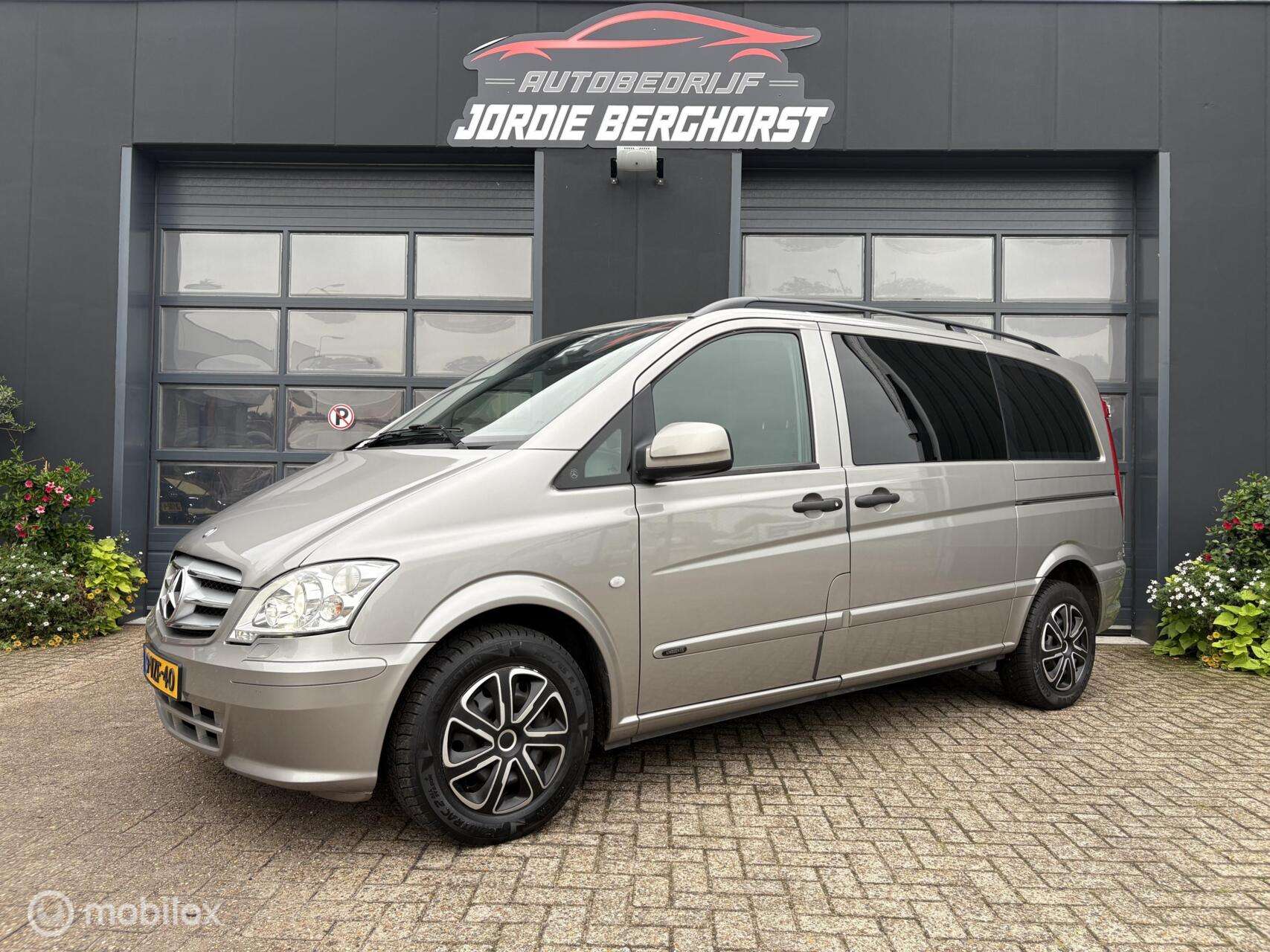 Mercedes-Benz Vito 122 CDI Rolstoelbus