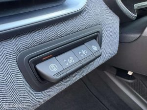 Renault Clio 1.6 E-Tech Full Hybrid 145 techno, foto 17