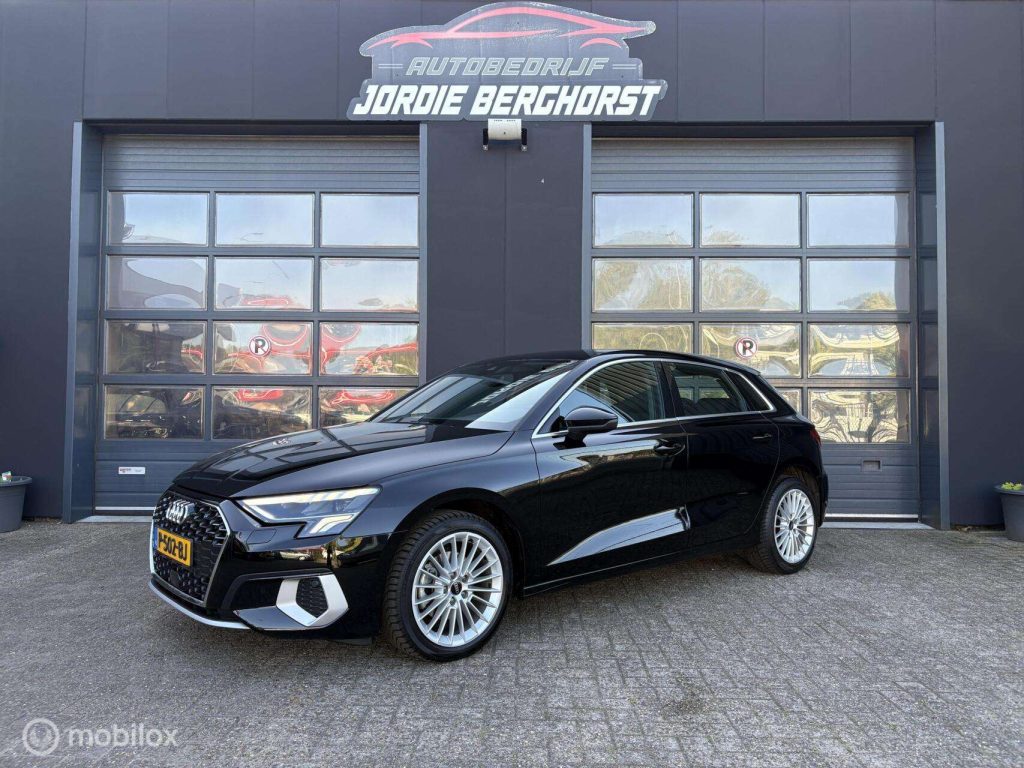 Audi A3 Sportback 30 TFSI Advanced Edition